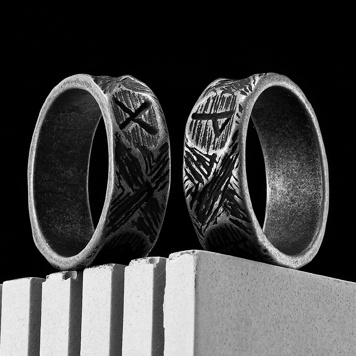 Vintage Fashion Newtown - Minimalisme Retro Viking Runen Beschadigd Mannen