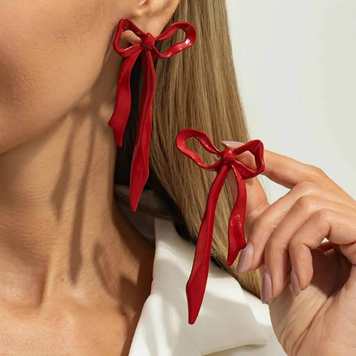 Z Vintage Fashion - IngeSight.Z Vintage prachtige rode strik lange