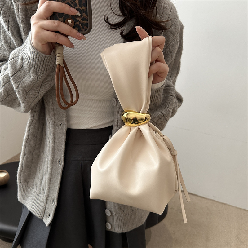 French Vintage Fashion - Nieuwe dameshandtas Frans vintage draagbare luxe