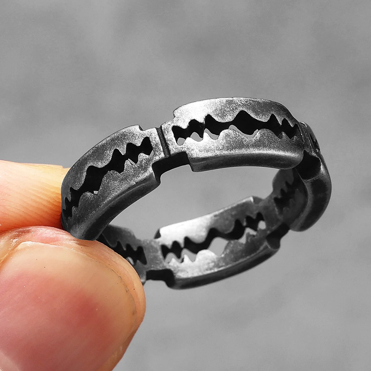 Vintage Fashion Newtown - Retro Scheermesje Mannen Ringen Rvs Vintage