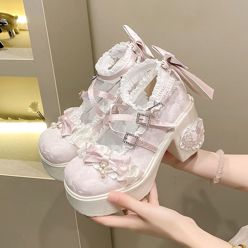 Vintage Style Women Fashion - Chunky Mary Jane Platforms Dames Vintage