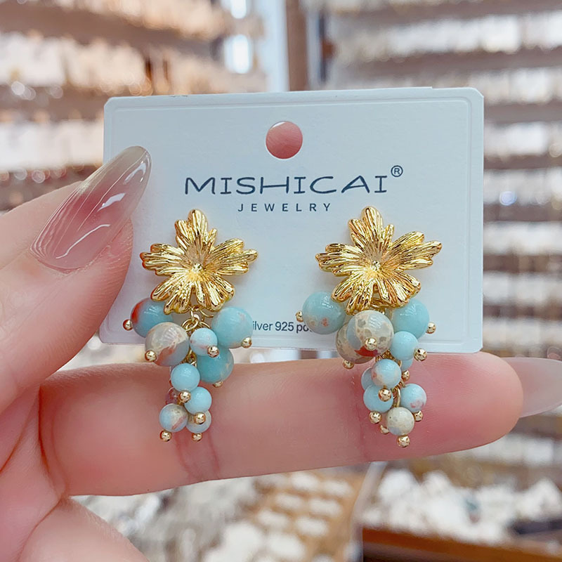 Turquoise Druif Cluster Stud O - Vintage Fashion Influencers recensie en prijs