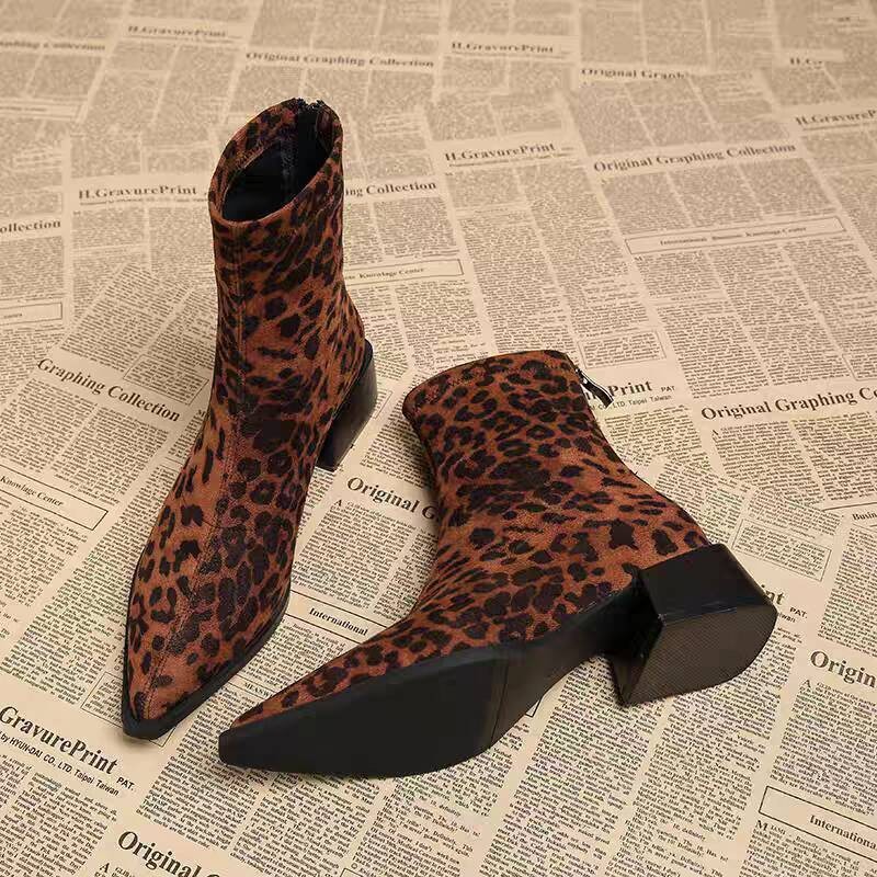 Nieuwe lage hak dames moderne  - Vintage Style Women Fashion recensie en prijs