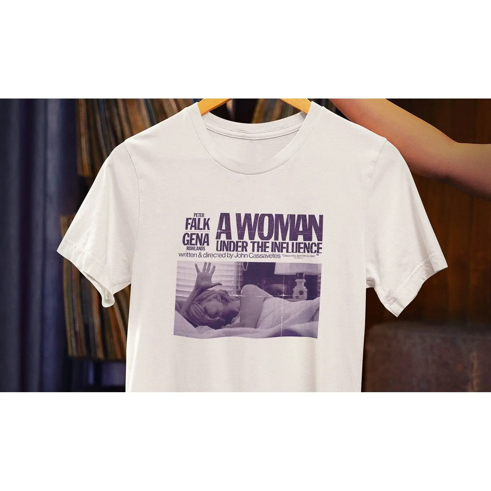 A Woman Under The Influence Mo - Vintage Fashion Influencers recensie en prijs